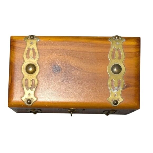 Cedar Wooden Trinket Box Brass Accents Hinged Lid Jewelry Storage sm Rustic Deco - Picture 2 of 12
